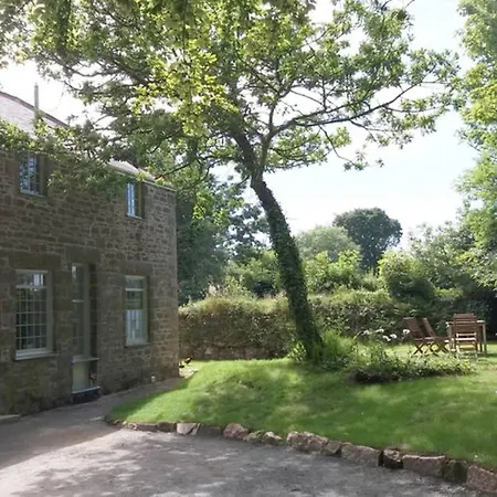The Coach House Villa Falmouth Exterior photo
